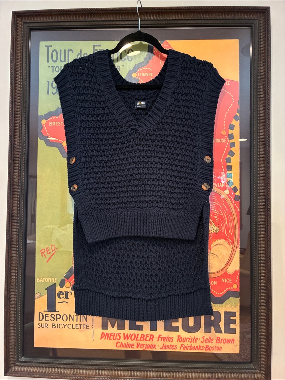 EUC MAEVE Navy Textured V-Neck Sweater Vest with Side Buttons. Anthropologie